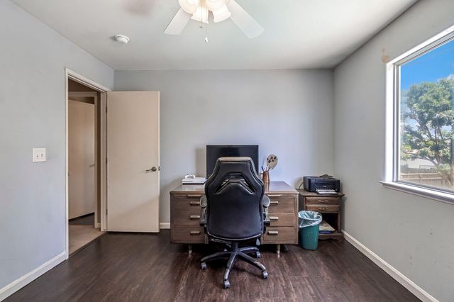 717 E Spring Lane, Lemoore, CA 93245