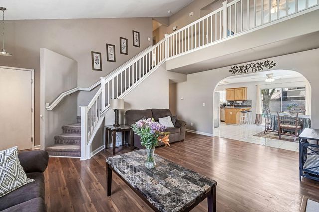 717 E Spring Lane, Lemoore, CA 93245