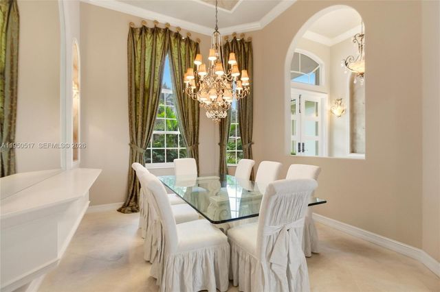 3250 W Stonebrook Cir, Davie, FL 33330