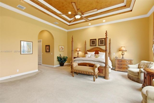 3250 W Stonebrook Cir, Davie, FL 33330