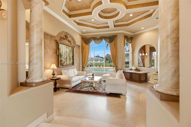 3250 W Stonebrook Cir, Davie, FL 33330