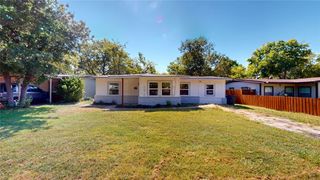 2236 Winthrop Drive, Dallas, TX 75228
