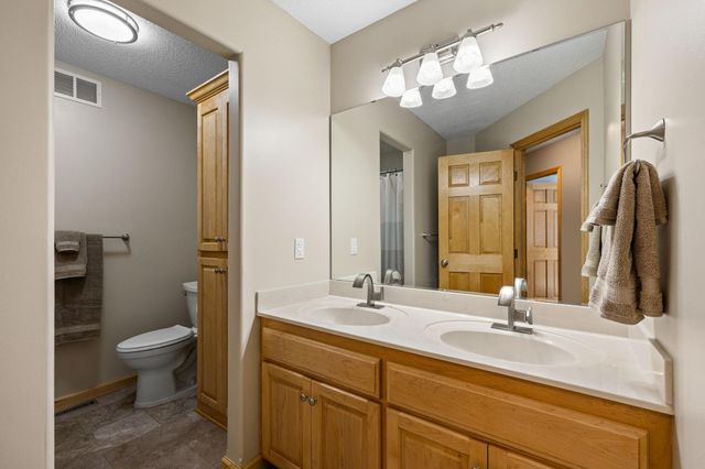 15020 Uplander Street NW, Andover, MN 55304