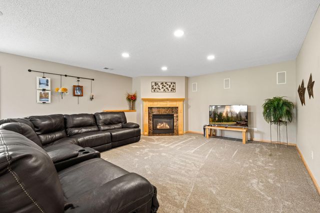15020 Uplander Street NW, Andover, MN 55304