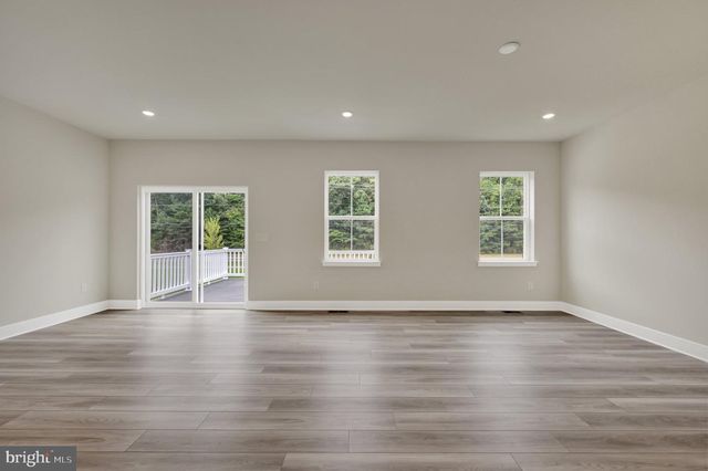 1224 MORRIS ST, Ellendale, DE 19941