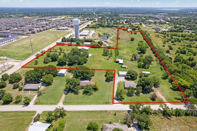 111 E Monte Carlo Boulevard, Princeton, TX 75407