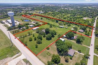 111 E Monte Carlo Boulevard, Princeton, TX 75407