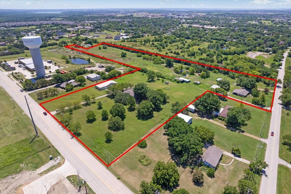 111 E Monte Carlo Boulevard, Princeton, TX 75407