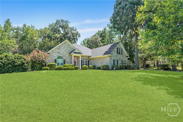 99 Mcgregor Circle, Richmond Hill, GA 31324