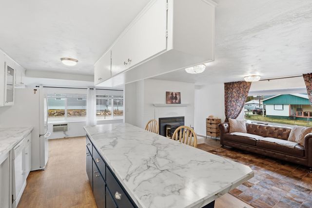 41914 Robert Rd, Loon Lake, WA 99148