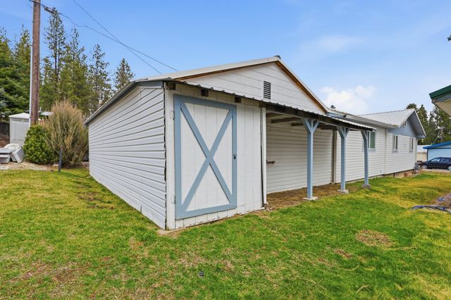 41914 Robert Rd, Loon Lake, WA 99148