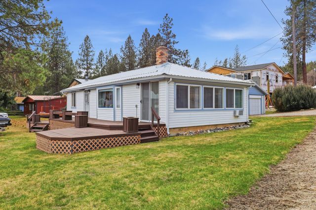 41914 Robert Rd, Loon Lake, WA 99148