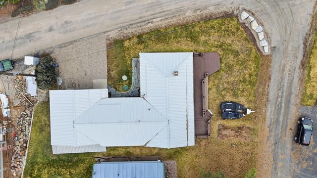 41914 Robert Rd, Loon Lake, WA 99148
