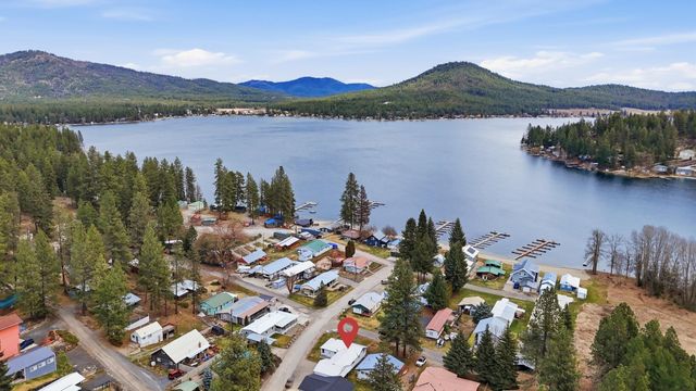 41914 Robert Rd, Loon Lake, WA 99148