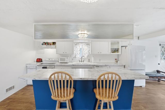 41914 Robert Rd, Loon Lake, WA 99148