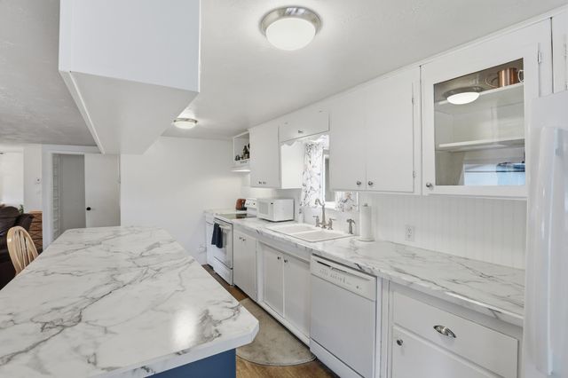 41914 Robert Rd, Loon Lake, WA 99148