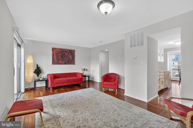 20017 SPUR HILL DR, Gaithersburg, MD 20886