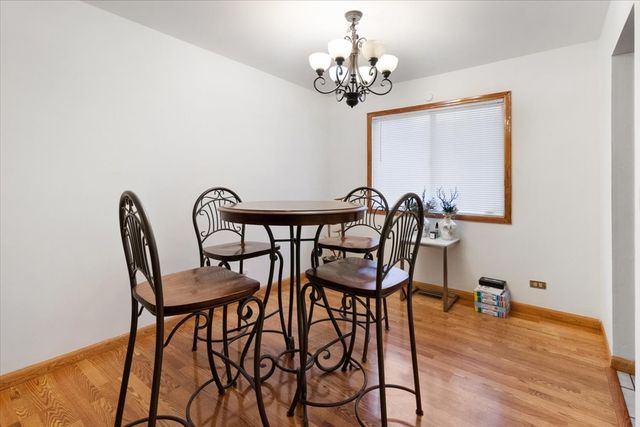 5646 Fernwood Court, Matteson, IL 60443