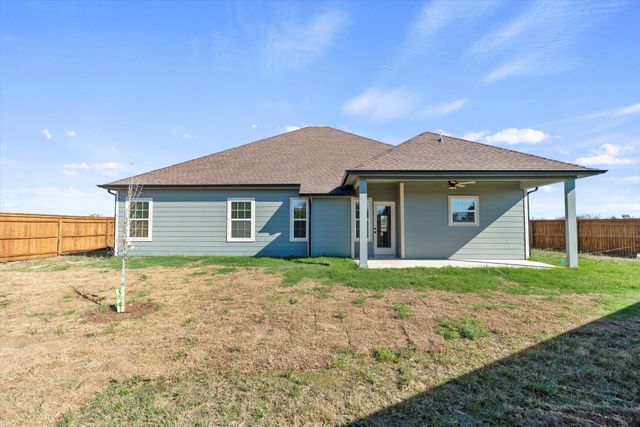 162 Pelican Drive, East Tawakoni, TX 75472
