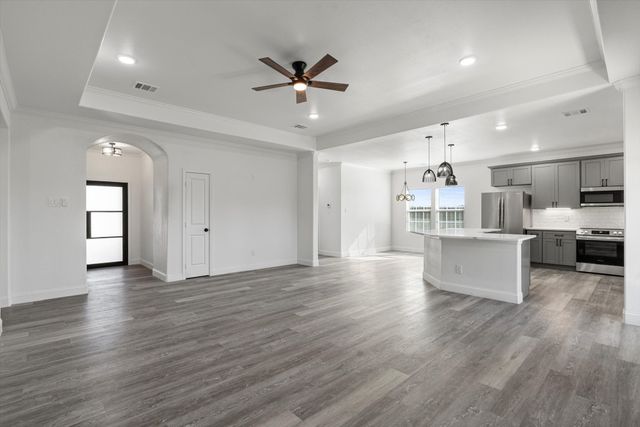 162 Pelican Drive, East Tawakoni, TX 75472