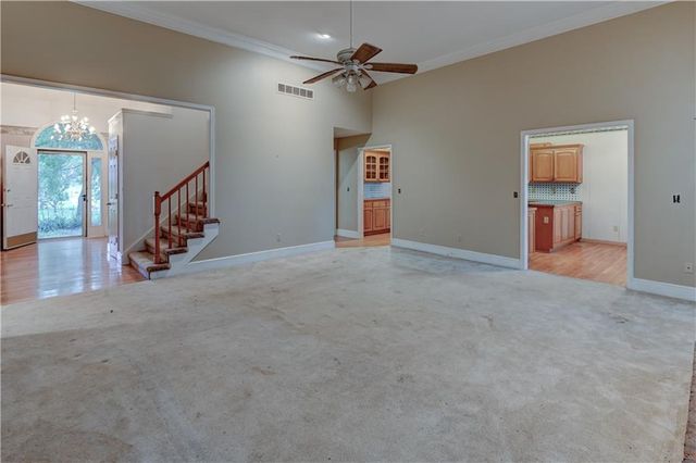 28385 Woodland Road, Paola, KS 66071