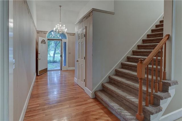 28385 Woodland Road, Paola, KS 66071