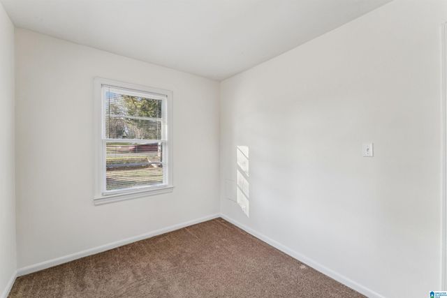 2301 27TH AVENUE N, Hueytown, AL 35023