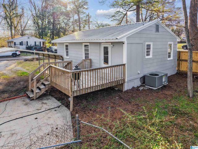 2301 27TH AVENUE N, Hueytown, AL 35023