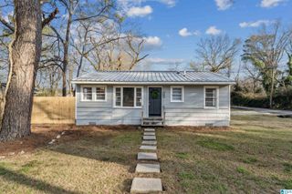 2301 27TH AVENUE N, Hueytown, AL 35023