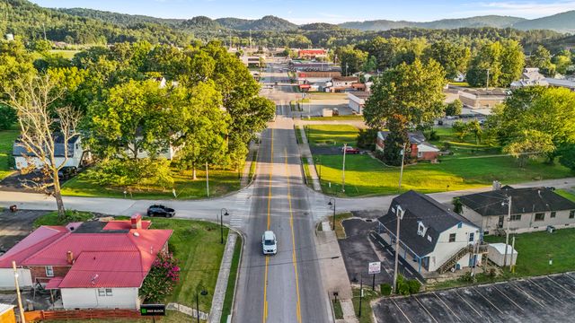 101 N Main Street, Stanton, KY 40380