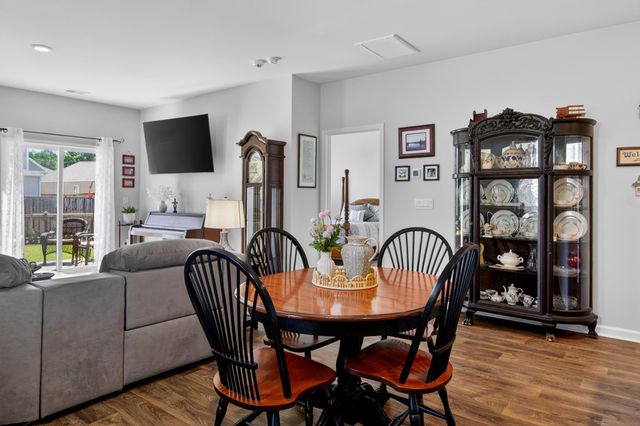 410 Eastern Pine, Summerville, SC 29486