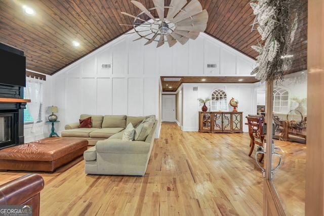 620 Rocky Creek Road, Forsyth, GA 31029