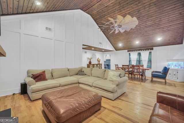 620 Rocky Creek Road, Forsyth, GA 31029