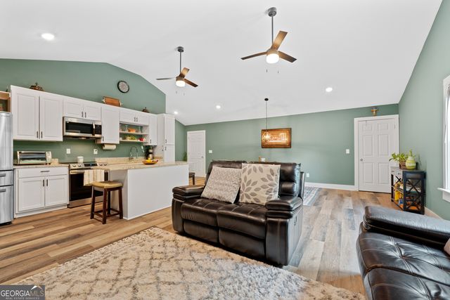 620 Rocky Creek Road, Forsyth, GA 31029