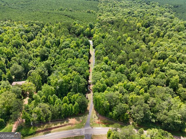 620 Rocky Creek Road, Forsyth, GA 31029