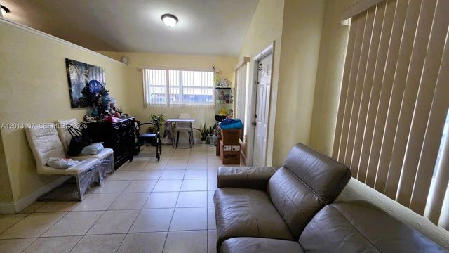 2335 NW 55th St, Miami, FL 33142