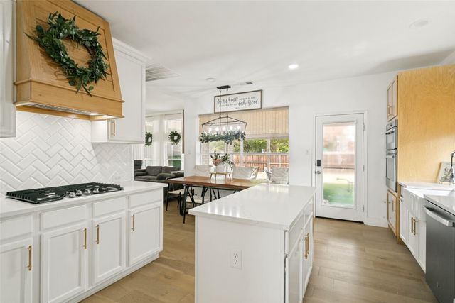 3321 Stone Glen Drive, Plano, TX 75074