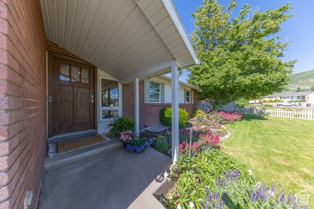 1145 CREEK VIEW DR, Fruit Heights, UT 84037