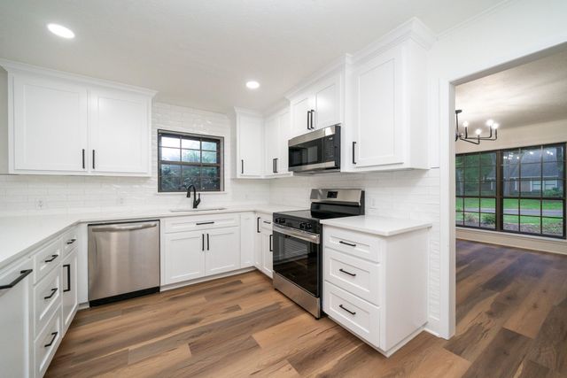 1503 Waterlily Lane, Longview, TX 75604