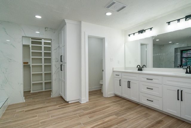 1503 Waterlily Lane, Longview, TX 75604