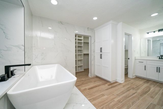 1503 Waterlily Lane, Longview, TX 75604