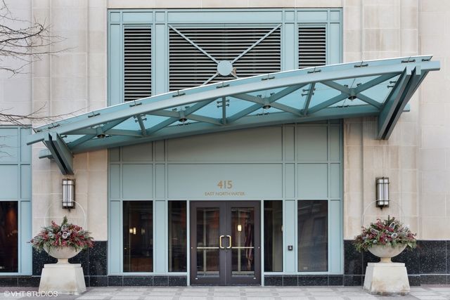 415 E North Water Street 2805, Chicago, IL 60611