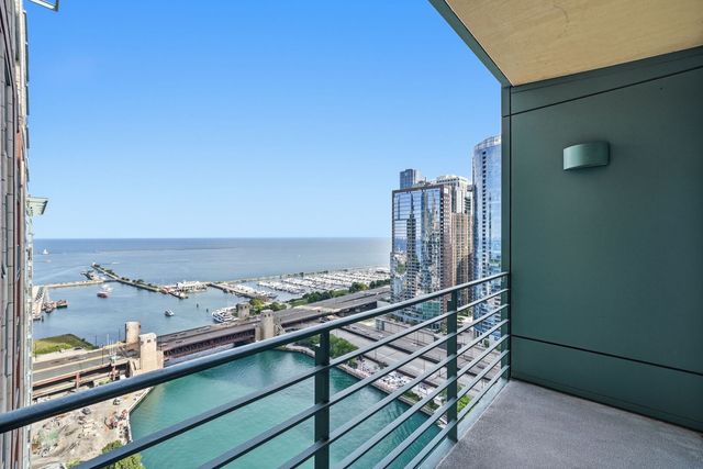 415 E North Water Street 2805, Chicago, IL 60611