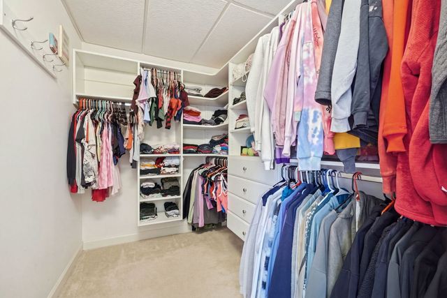 415 E North Water Street 2805, Chicago, IL 60611