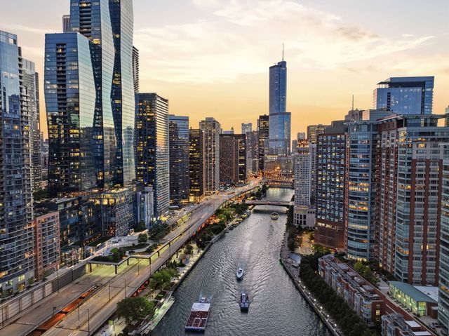 415 E North Water Street 2805, Chicago, IL 60611