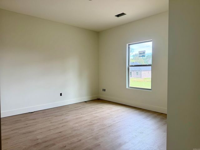 908 Conrad Cove, Jacksonville, AR 72076