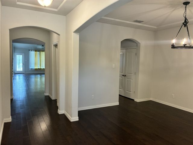 1909 Drover Creek Road, Aubrey, TX 76227