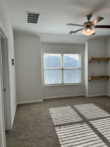 1909 Drover Creek Road, Aubrey, TX 76227