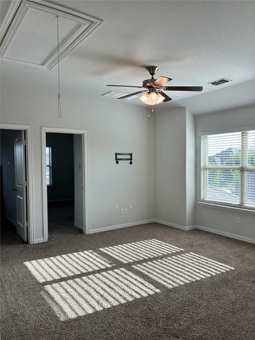 1909 Drover Creek Road, Aubrey, TX 76227