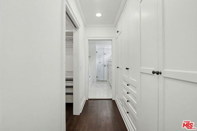 2114 Glendon Avenue, Los Angeles, CA 90025